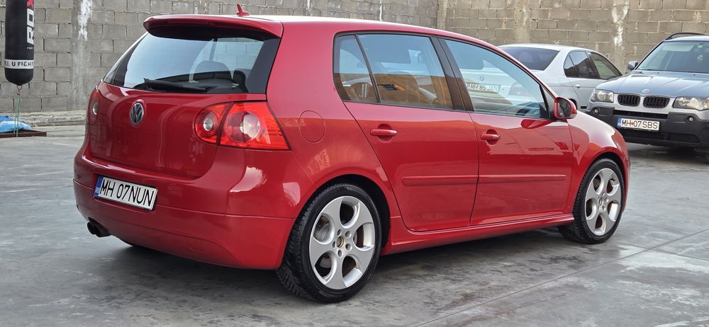 Volkswagen Golf 5 GTI