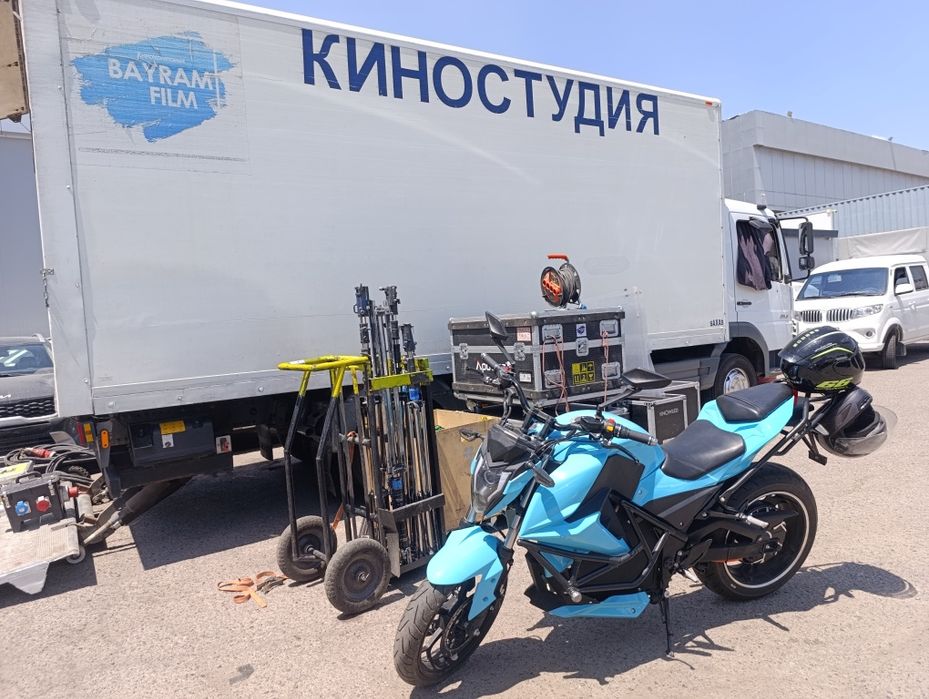 ЭлектроМотоцикл Большой BMW Street Baik 8000w 8 киловат