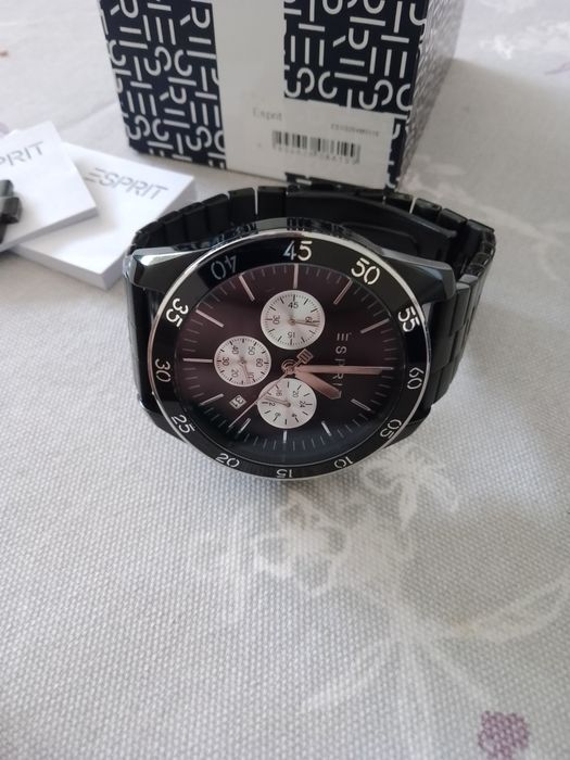 Часовник Esprit 110лв. и Pierre Cardin 80лв.