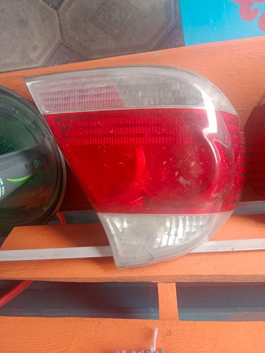 Продам задний фар 30 35 ка