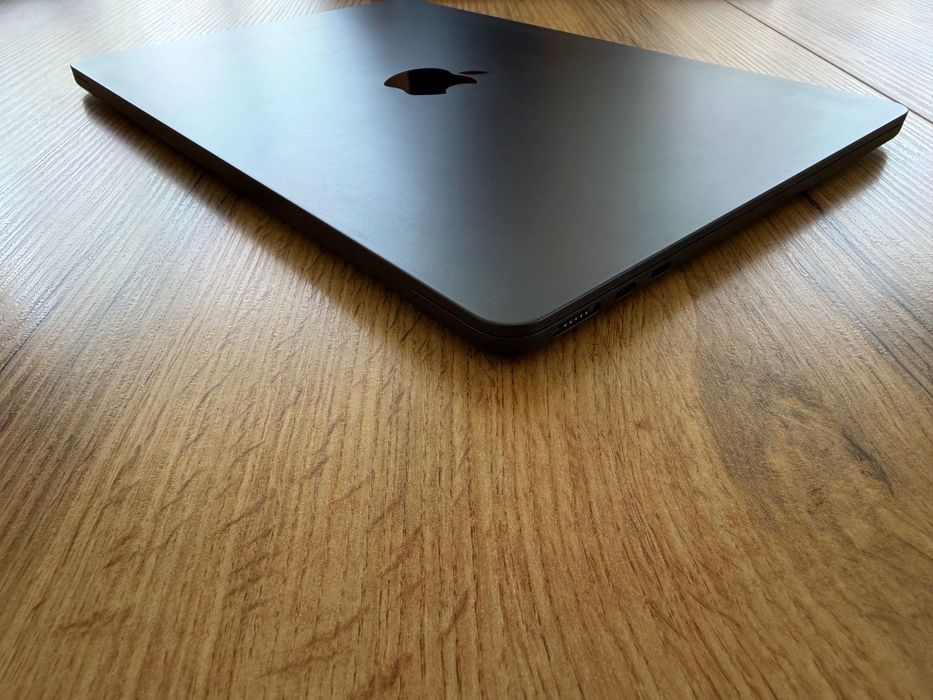 MacBook Air 13" M5 Chip 10-CPU, 10-GPU, 16GB RAM, 1TB SSD В ГАРАНЦИЯ ДО 6.04.2027г.