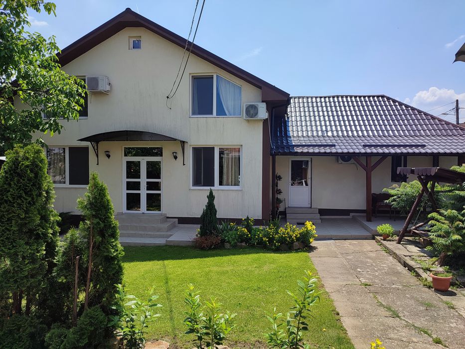 Cazare Baile Felix (Casa Laur)