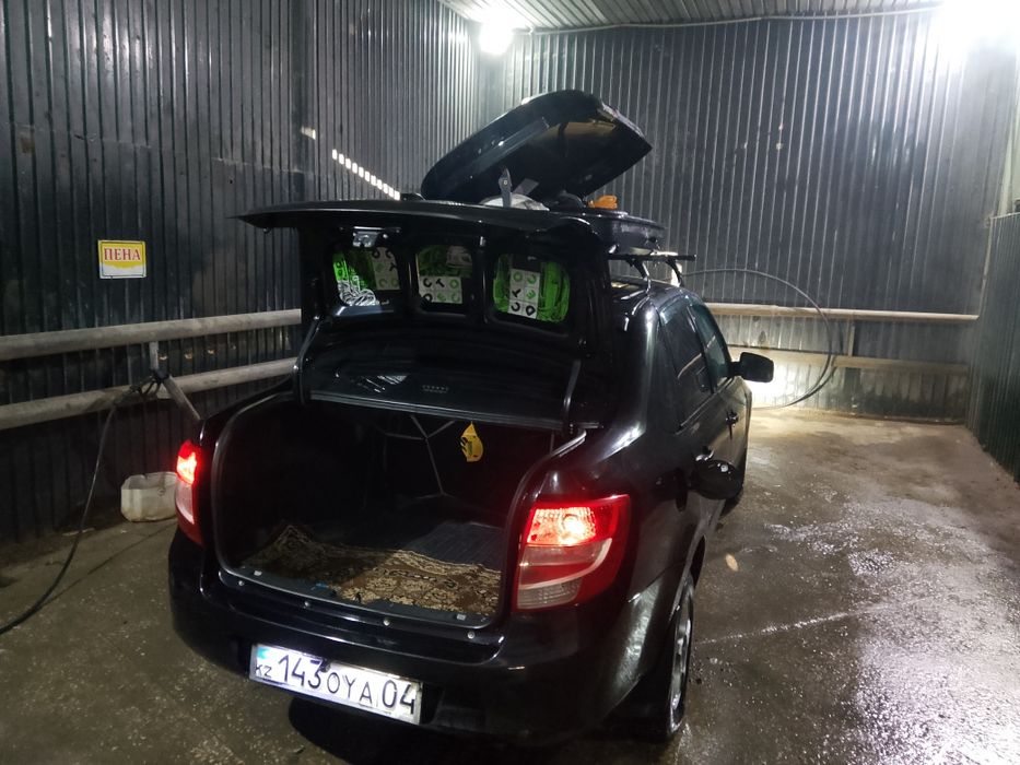 Сатылады. Продаётся.