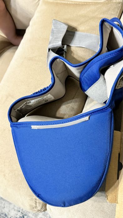 Хипсит синего цвета