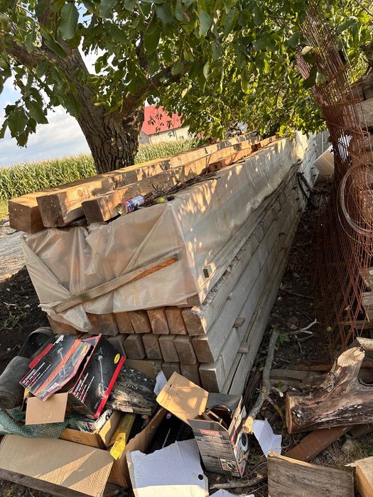 Lemn si fier pentru casa