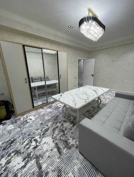 Сдаётся аренда квартира в Яшнабадский районе с евро ремонтом