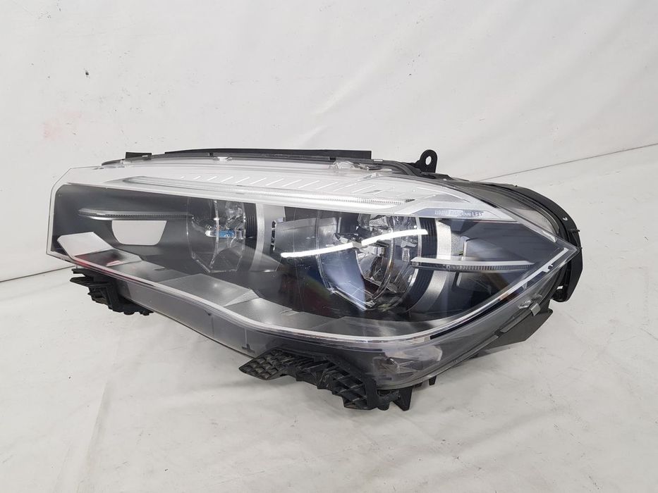 Far stanga full led Adaptiv BMW X5 F15 X6 F16 dupa 2014