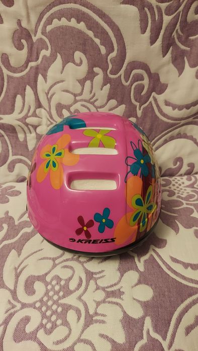 Детский шлем целый