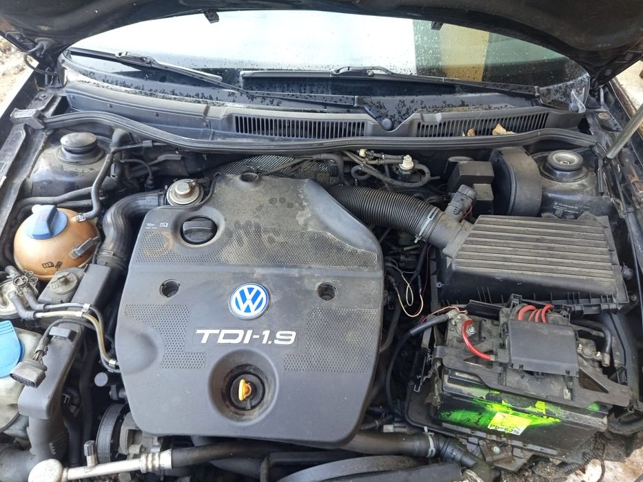 Dezmembrez sau vând golf 4 1.9 Alh