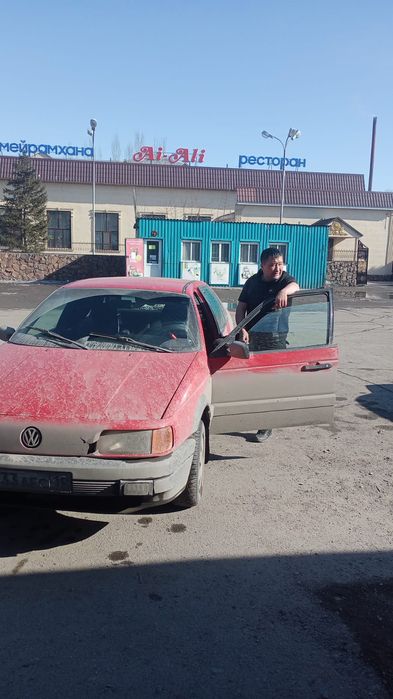 Продам Пассат б 3 седан