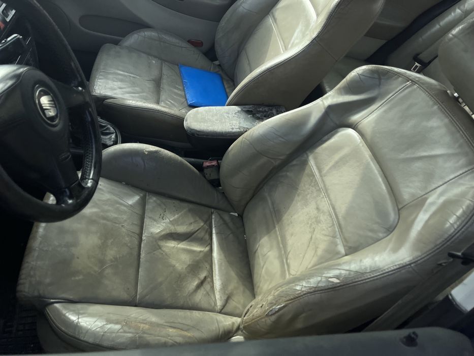 piese seat leon 1,6 i capota bara far aripa