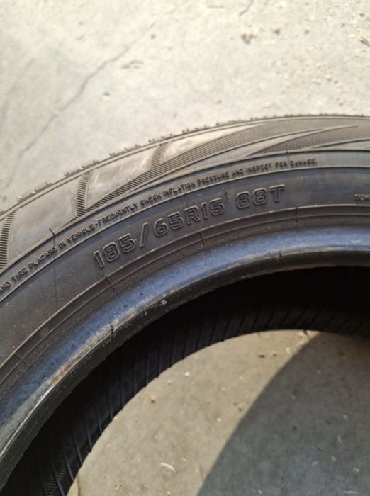 2 Anvelope de iarnă 185 65 r15 Falken
