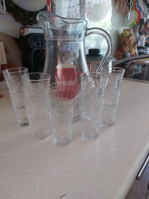 Продам новую посуду.