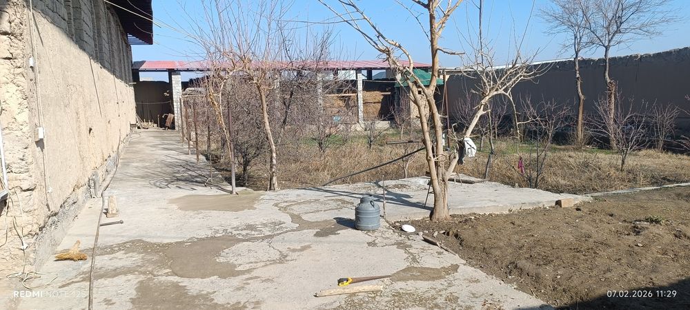 Жума Янгиобод МФИда 14 сотих Уй сотилади