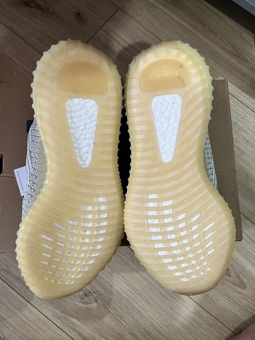 Yeezy Boost 350 V2