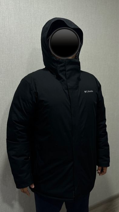 Продам зимнюю курику Columbia