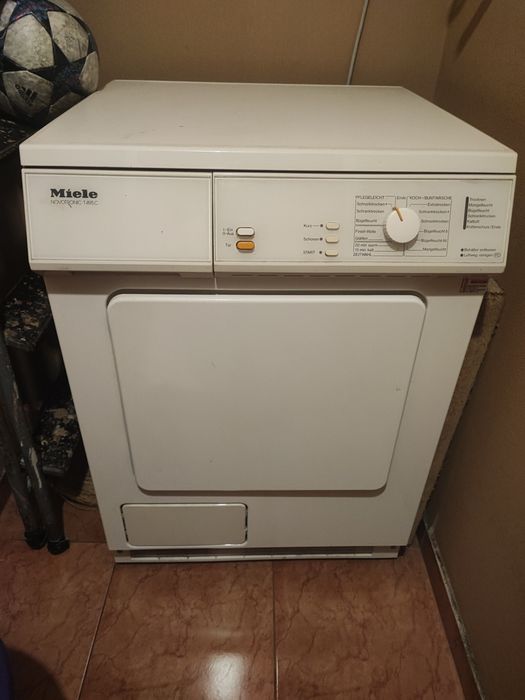 Сушилня Miele Novotronic T495C