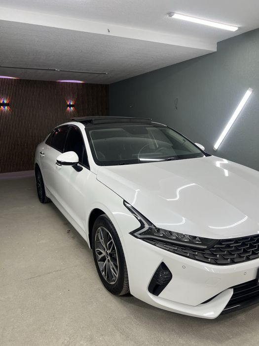 Kia  k5  2022 yil