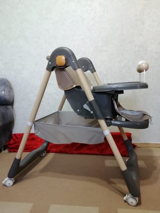 Продам стульчик для кормления