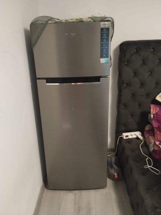 Frigider cu congelator