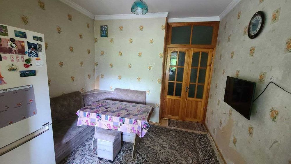 Квартира на Кара-су 2, 4/4/4