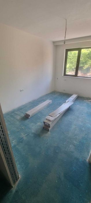 Продава се Тристаен апартамент в Плевен, Идеален център - 111 кв.м за 1703 €/кв.м - Снимка #10