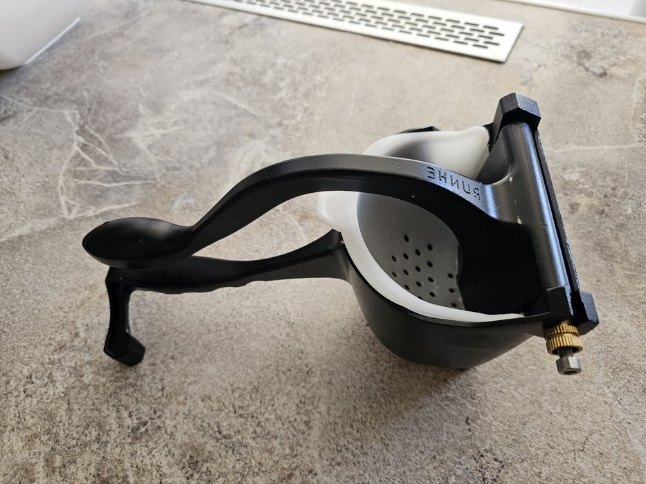 Соковыжималка лимона помидор