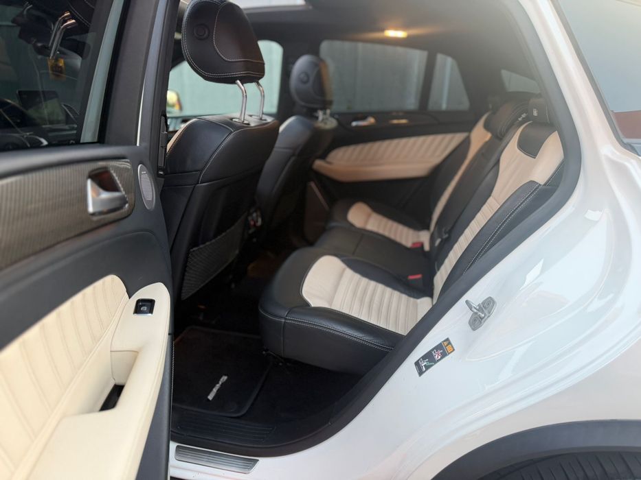 Mercedes Gle Coupe Paket Amg Panoramik B&O Variante