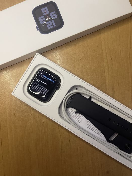 Apple Watch  SE 2025 44mm