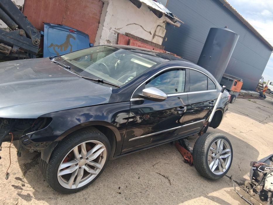 Aripa stanga fata passat cc facelift negru