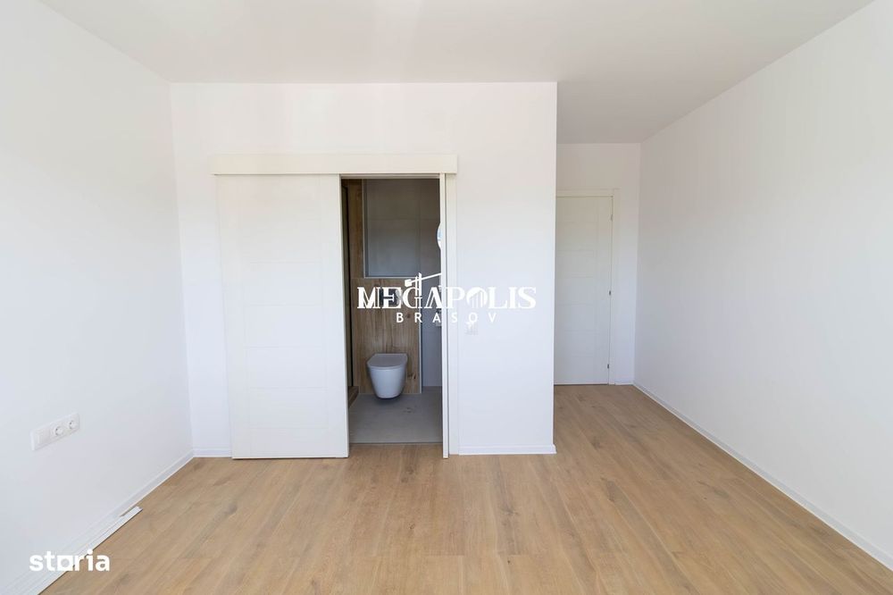 Apartament 3 Camere Decomandat Tractorul Intabulat