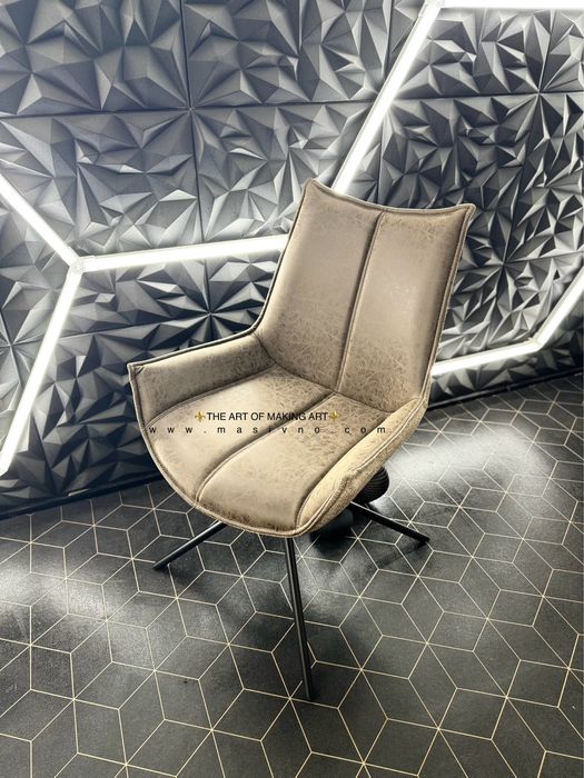 Трапезен стол от естествено дърво | Дървен стол