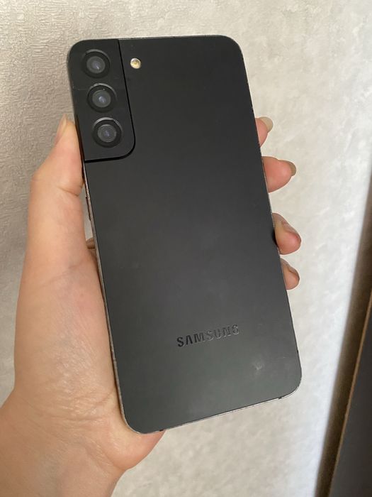Samsung S22 plus 128гб озу 8