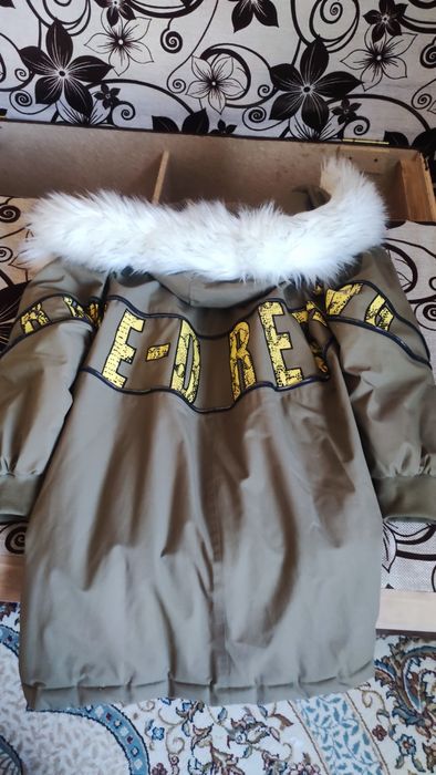 Зимняя куртка женская