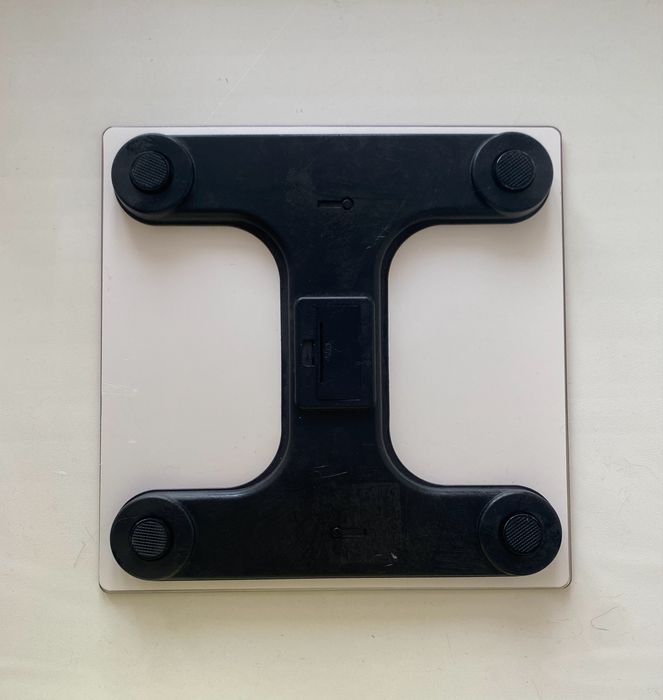 Весы электронные напольные