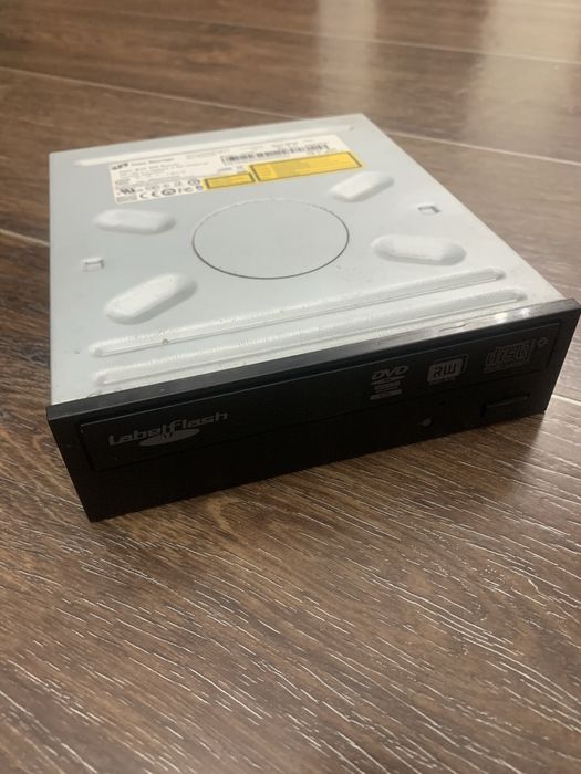 Рабочая DVD дисковод для пк