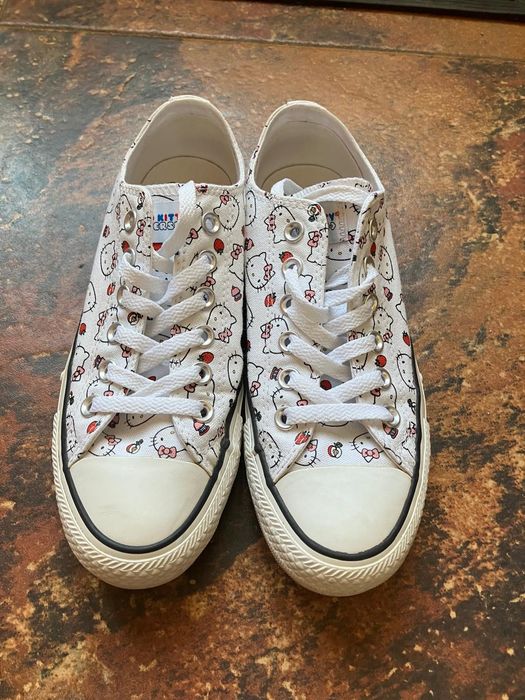 Converse Hello Kitty
