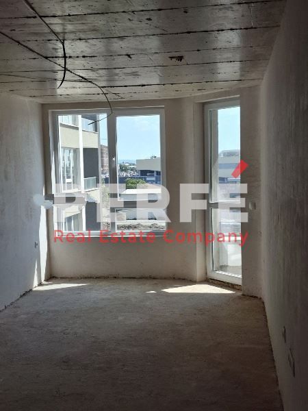 Продава се Двустаен апартамент в Бургас, Изгрев - 74 кв.м за 1717 €/кв.м - Снимка #3