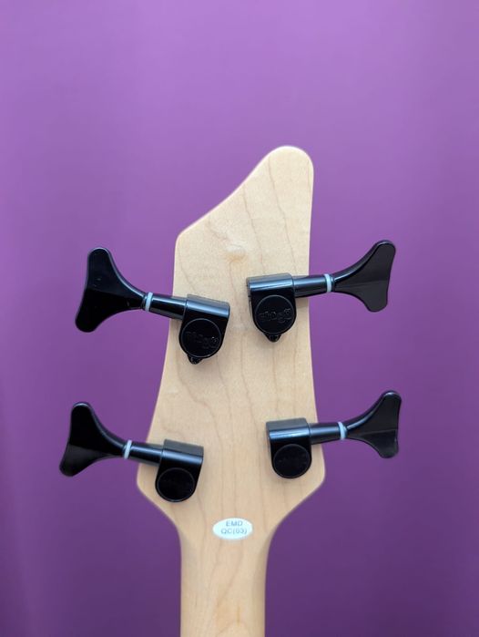Бас-гитара Stagg BC300