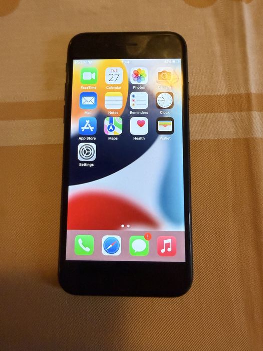 Iphone 7 black 32 gb