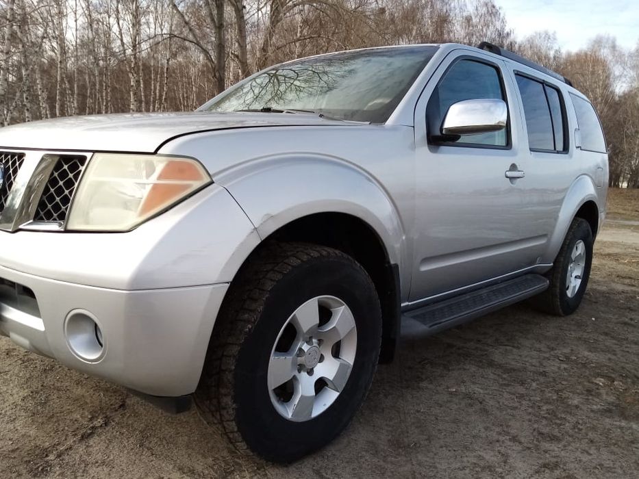 Продам Nissan pathfinder