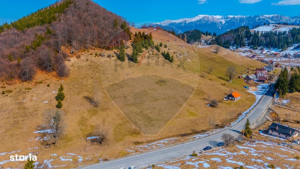 COMISION 0% Teren 2,028mp Fundata/ Intravilan