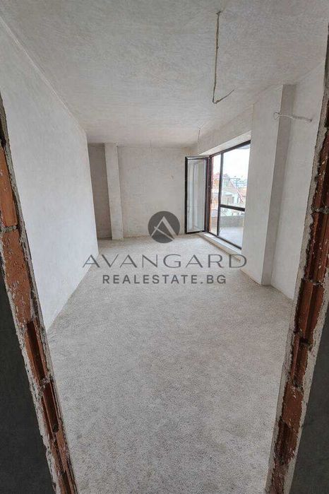 оф.25078 Многостаен апартамент до ГРАНДА