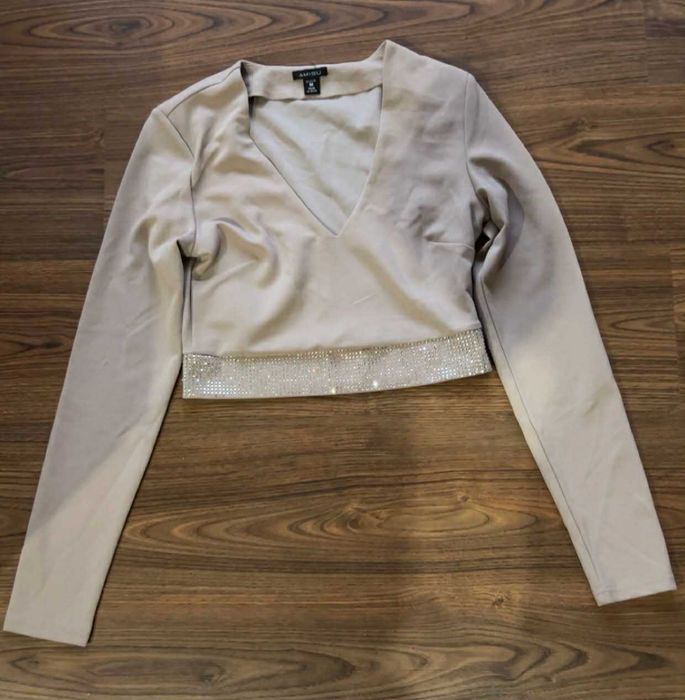 Дамски блузи на ниски цени