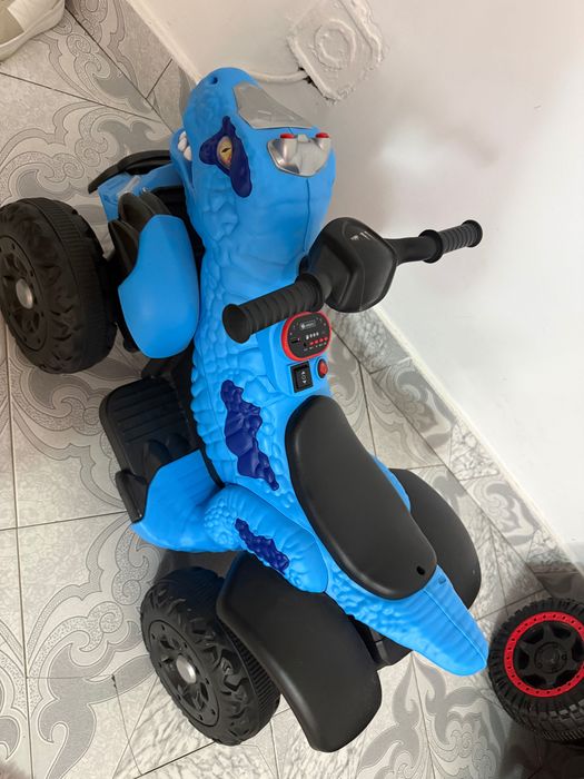 Masina jeep +Atv copii
