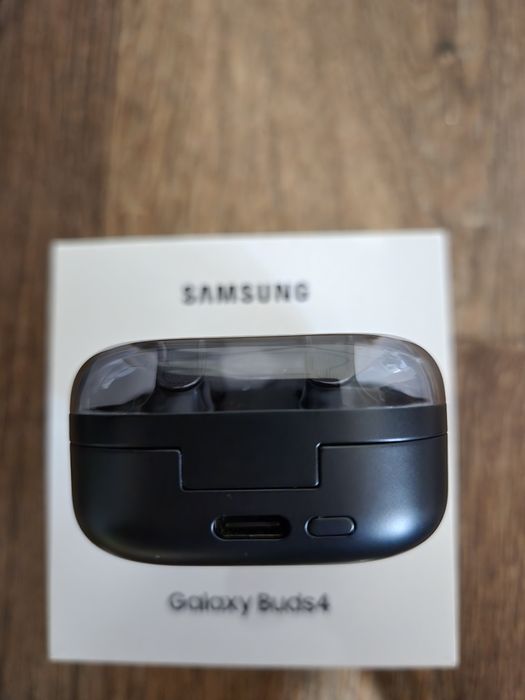 Samsung galaxy buds 4