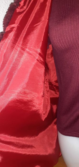 Дамски елек с пух