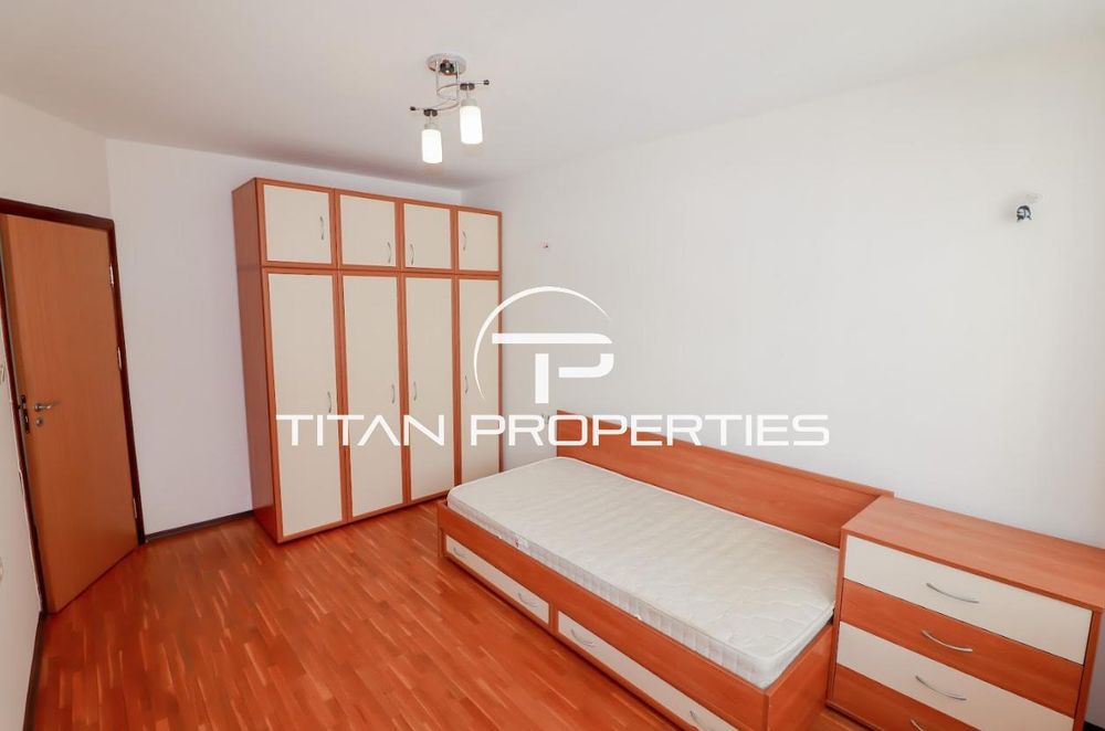 Дава се под наем Тристаен апартамент в Варна, Базар Левски - 90 кв.м за 500 € - Снимка #4