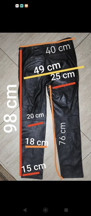 vând pantaloni piele naturala foarte moi și catifelati, NOI