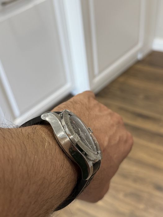 Продавам мъжки часовник Breitling Super Avenger 2 48mm
